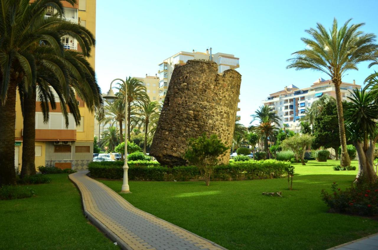 Maravilloso Estudio En Urbanizacion Centro Internacional En Algarrobo Costa A 50 Metros De La Playa Kültér fotó